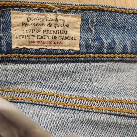 Levi's Wedgie Jeans size 27 - Picture 3 of 3